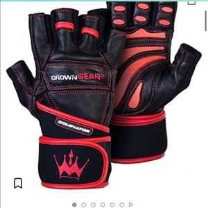 NWT Crown Gear weightlifting gloves
